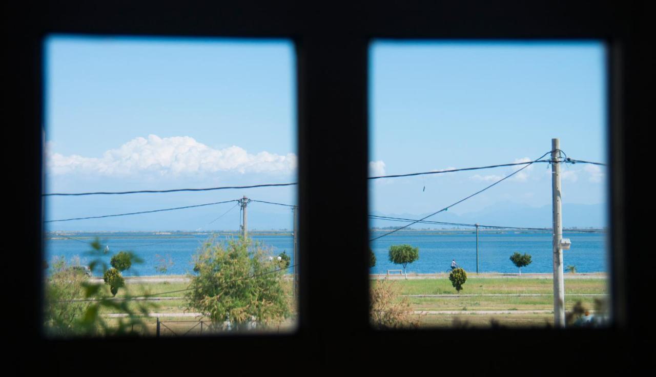 Sealake View Mesolóngion Exterior foto